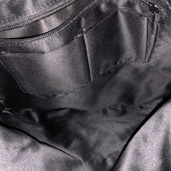 Brighton Bow Tote Bag - Picture 4 of 8